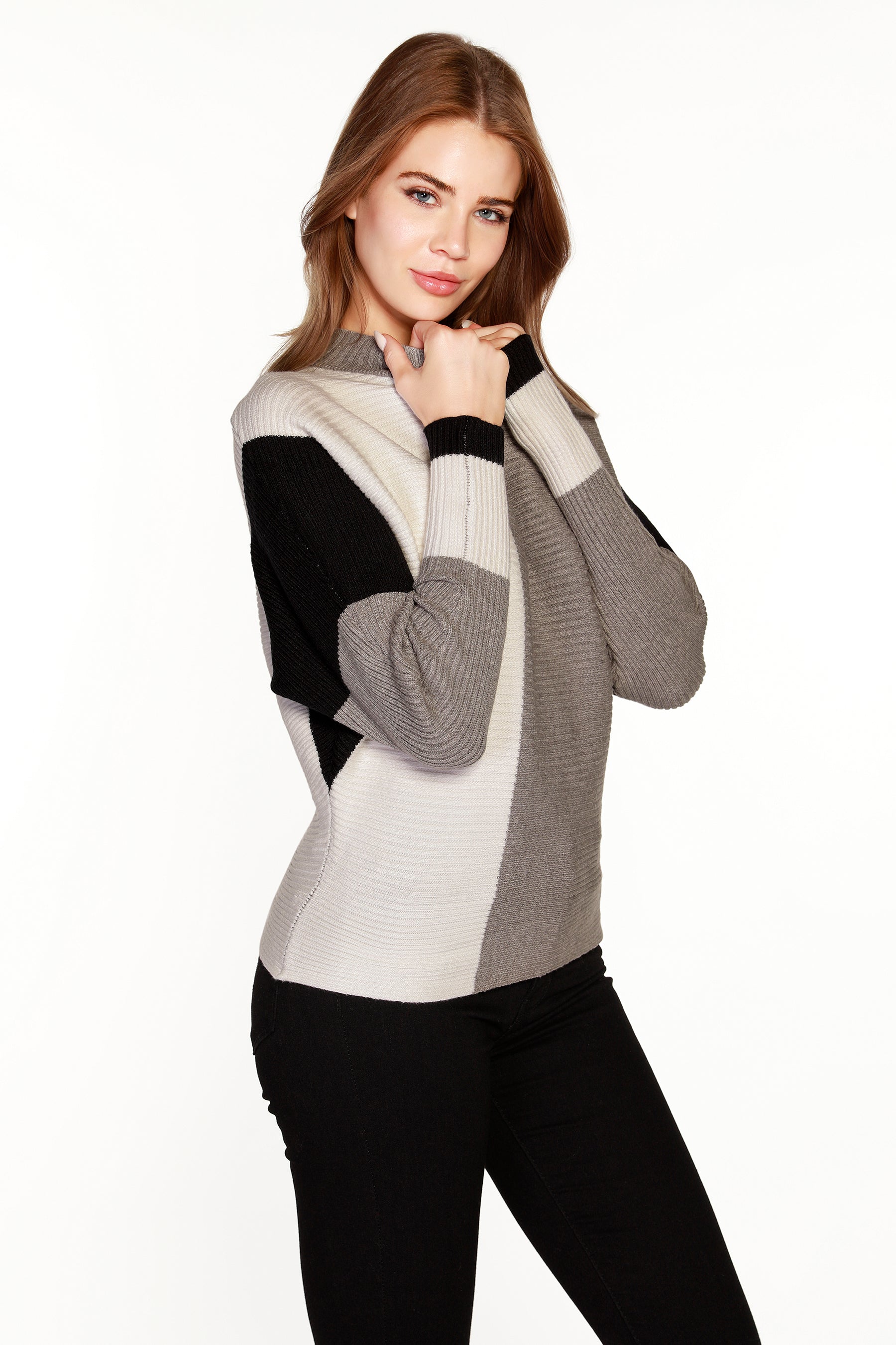 Women's Color Block Pullover Sweater with a Mock Neck